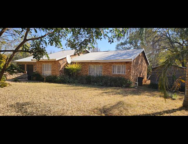 4.10HA SMALLHOLDING FOR SALE IN RENOSTERFONTEIN AH